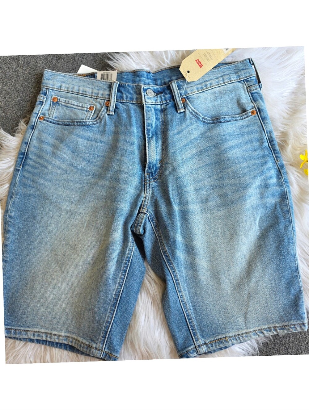 NWT Levi's 541 Athletic Fit Jean Short
